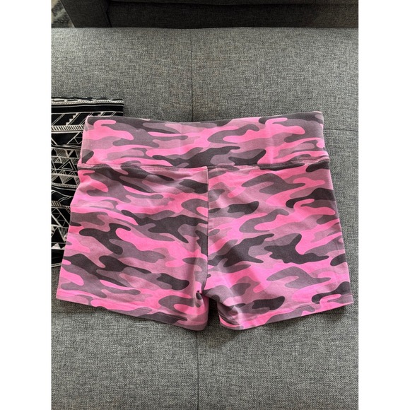 2 Pairs PINK Victoria's Secret Shorts S Camo Black Aztec Print Yoga Gym Lounge - Picture 4 of 9